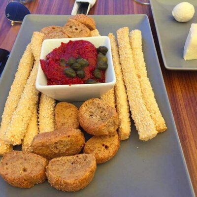 Venetsanos Gourmet Plate Venetsanos Gourmet Plate